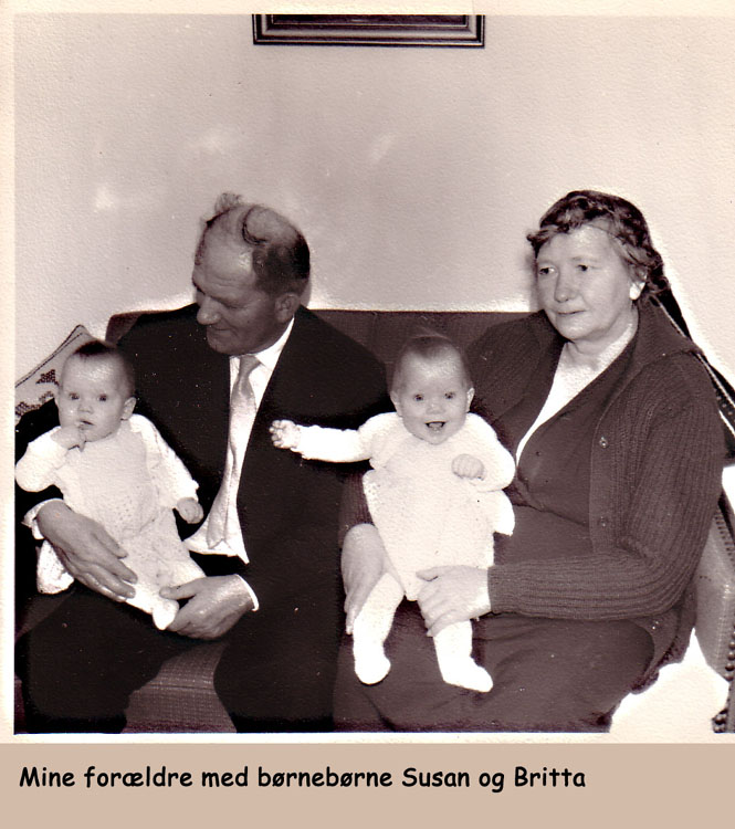 Johan og Mary med tvillingerne